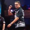 Van Veen klopt titelhouder Humphries op World Matchplay, ook Nijman verrast