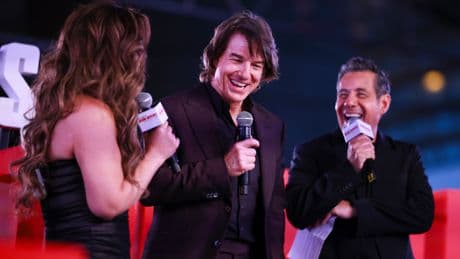 Tom Cruise Is Asked Question About Father's Day And Things Quickly Turn Awkward