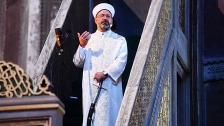 Ertuğrul Özkök: Dünün sorusu; Cuma hutbesi kâtipleri arasına kripto kâtipler mi sızdı?