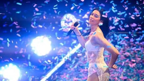 Dua Lipa covert bei Hamburg-Konzert Nena – und begeistert Publikum mit ihrem Deutsch