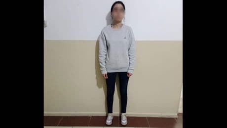 Yüzerek Yunan adasına geçmeye hazırlanan kaçak göçmen yakalandı