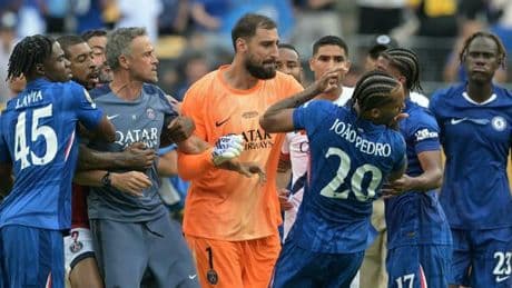 Luis Enrique attaccato dalla stampa francese: «Gesto disgustoso». Cosa è successo in Psg-Chelsea, rischio squalifica?