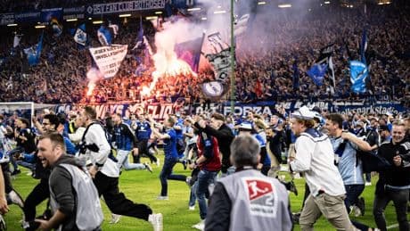 2. Liga: Schwerverletzte Fans überschatten die Aufstiegsfreude beim HSV