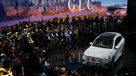 IAA 2025: Die IAA-Premieren im Vergleich – BMW iX3 gegen Mercedes GLC