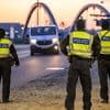 "Werden alle Fälle verlieren": Migrationsforscher hält Zurückweisungs-Konzept für gescheitert