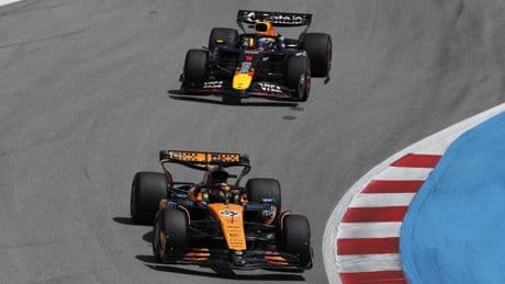 Piastri amplía su ventaja sobre Verstappen en Montmeló y Alonso firma los primeros puntos de la temporada