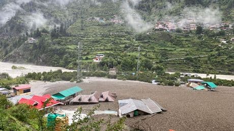 Inde : 100 personnes portées disparues après une coulée de boue massive