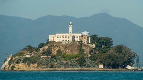 US-Online-Nutzer verspotten Trumps Idee zu Alcatraz-Nutzung als "filmisch inspiriert"