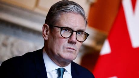 Starmer sends remaining rebel Labour MPs warning