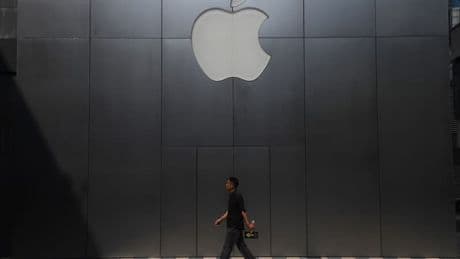 Apple envisage d'ajouter des moteurs de recherche boostés à l'IA à Safari