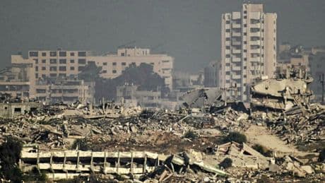 Israël intensifie ses frappes à Gaza, les civils paient le prix fort