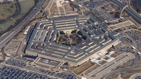 Geschlechtsidentität: Transmenschen im US-Militär - Trump ruft Oberstes Gericht an