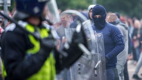 Military expert gives chilling British 'civil war' warning over 'feral cities'