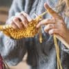 Pourquoi le crochet et le tricot ne sont plus des activités de grands-mères ?