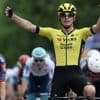 Giro 2025 : le Néerlandais Olav Kooij s'impose au sprint lors de la 12e étape, Isaac Del Toro reste en rose