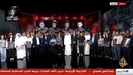 «Vous ne les verrez plus errer parmi les foules affamées»: la chaîne al-Jazeera rend hommage en plateau aux journalistes tués par Israël à Gaza