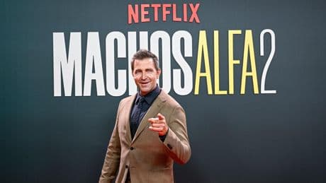 Fernando Gil, actor, 50 años: “Si te encuentras inmerso en la crisis de los 40 o los 50, relájate en el dolor e intenta encontrar la raíz de lo que te hace sentir ese dolor, ahí está la llave de tu liberación”