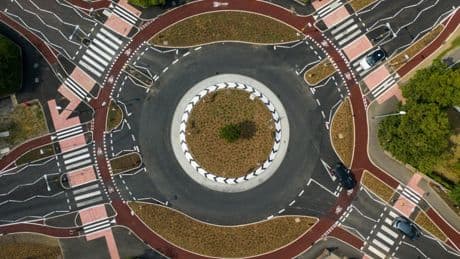 New roundabout has three-minute video to explain how to drive through it – but can you figure out how it works?