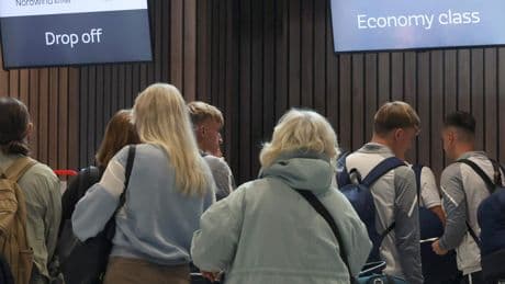 Russisch vliegtuig vlak voor landing neergestort met bijna vijftig inzittenden aan boord