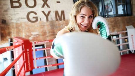 Boxen: Trainerin von Udo Lindenberg träumt vom nächsten WM-Titel