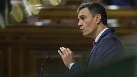 Sánchez: «Consideré dimitir, pero no voy a tirar la toalla»