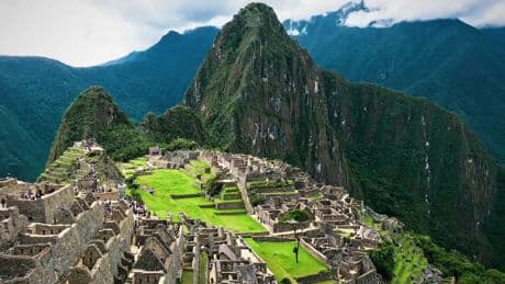 Machu Picchu se ha convertido en un destino turístico mundial. Ahora afronta la consecuencia indeseada: morir de éxito