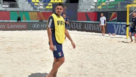 I Mondiali di beach soccer alle Seychelles: l’Italia vicecampione in carica sfida nel girone Oman, Brasile ed El Salvador e si affida a Josep Jr.
