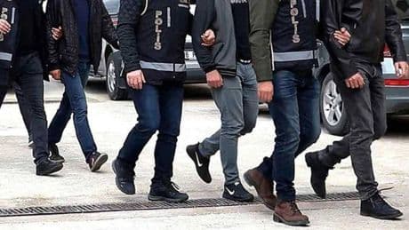 Ankara merkezli FETÖ operasyonu: 20’si aktif kamu personeli 33 kişi gözaltına alındı