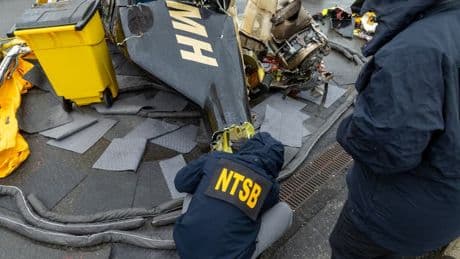 Crash d'hélicoptère qui a fait 6 morts à New York: l'appareil n'était pas équipé de boîte noire, selon la sûreté aérienne