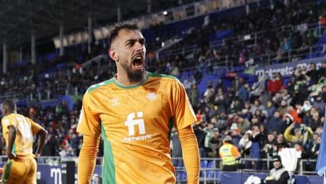 Pellegrini deja fuera a Borja Iglesias y Fran Vieites