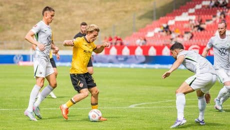 Überraschende Namen dabei - Das ist Dynamos erste STAMM-Elf der Saison