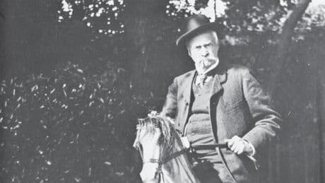 Fréderic Laffort desentraña los secretos de la familia Hermés en 'La Casa de los artesanos'