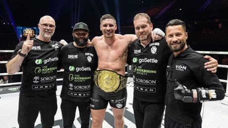 Rico Verhoeven verdient diepe buiging, maar krijgt onbegrip in snel verveeld Ahoy: ’Waarom wil iedereen dat ik stop?’