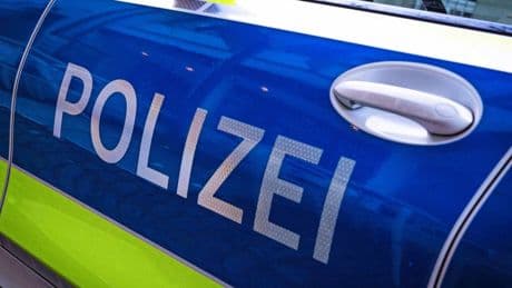 Man steekt vijf cafégasten, Duitse politie vermoedt aanslag