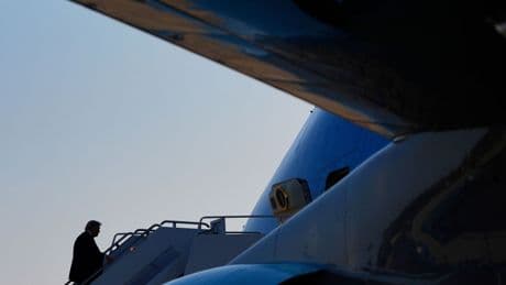 Unklare Ankündigung: Trump stellt neue Zölle auf Stahl und Halbleiter in Aussicht