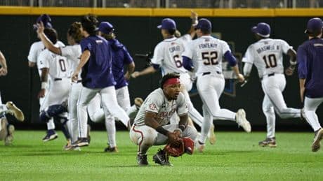 LSU clinches spot in College World Series final after Arkansas botches game in most brutal fashion