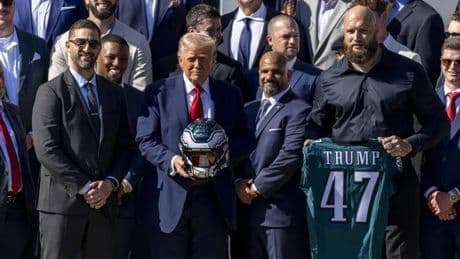 Numerosas ausencias en la recepción de Trump a los Eagles, campeones de la Super Bowl