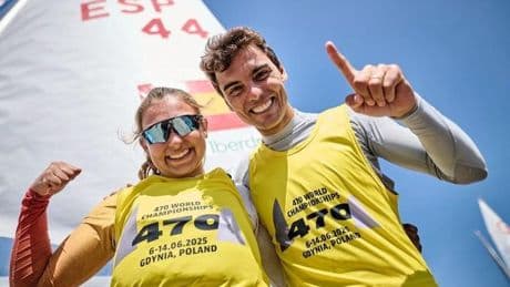 Los españoles Jordi Xammar y Marta Cardona, campeones del mundo de 470 mixto tras una reñida Medal Race
