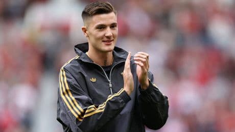 Manchester United have new transfer priority after wrapping up Benjamin Sesko deal