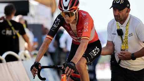 Carlos Rodríguez se fractura la pelvis y abandona el Tour