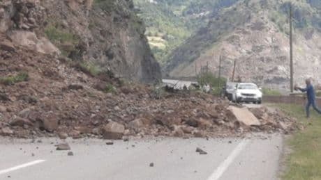 Gümüşhane'de heyelan meydana geldi