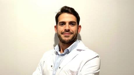 Aurelio Rojas, cardiólogo: “La ciencia ha encontrado la fórmula para que las mujeres duerman más y mejor, y la estrategia más respaldada es utilizar magnesio combinado con vitamina B6”