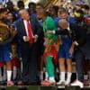 Donald Trump, pal voor de neus van de Chelsea-spelers: het is de verbeelding van het topvoetbal van nu