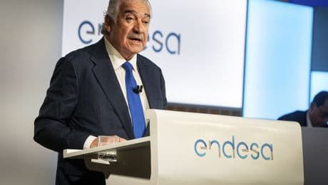 Endesa formaliza una línea de crédito con Enel de hasta 1.500 millones a cinco años