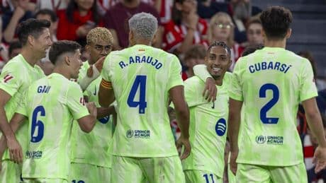 0-3: El campeón Barça y Lewandowski se divierten hasta el final