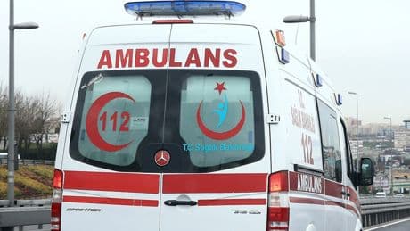 Beyoğlu'nda 4 araçlı kaza: Çok sayıda yaralı var