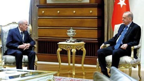 Tarihi sesleniş öncesi sürpriz zirve