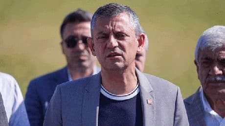 Özel'den Zeyrek için taziye mesajı: Aklımın ve kalbimin yarısını kaybettim