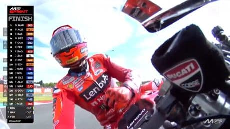 Marc Márquez sigue sin tener rival al sprint y se corona en Brno con su undécima victoria