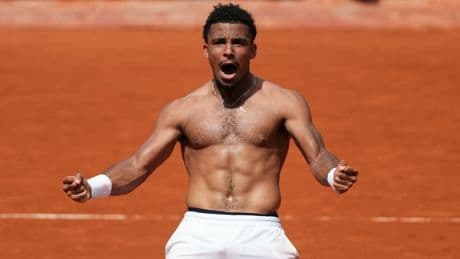French Open loser slams fans and tournament as ‘real circus’